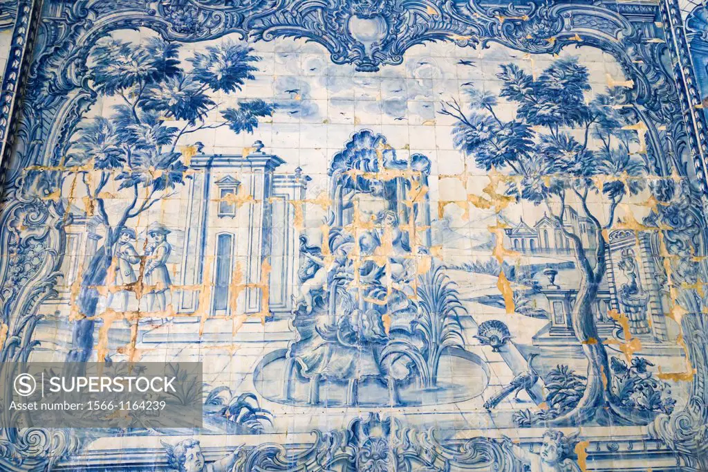 The panel of tiles of the cave of baths,Water Grotto, Gruta dos Banhos, Central Courtyard, Sintra National Palace, Palacio Nacional de Sintra, Town Pa...