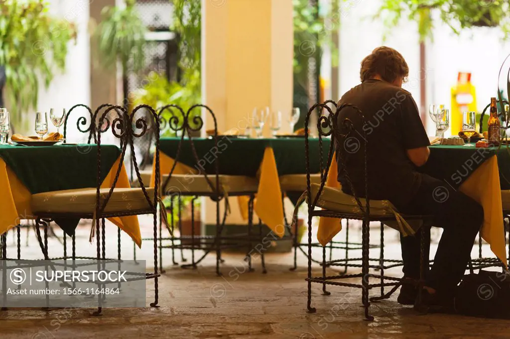 Cuba, Havana, Havana Vieja, restaurant tables, NR