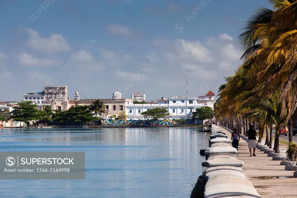 Cuba, Cienfuegos Province, Cienfuegos, city view from the Bahia de Cienfuegos bay