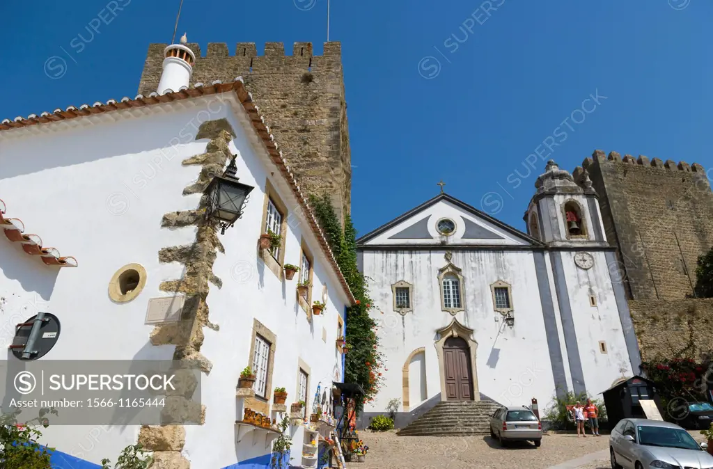 View from Rua Direita with Igreja de Sao Tiago, Sai Tiago Church, Castelo de Obidos, Obidos Castle, Obidos, Leiria District, Pinhal Litoral, Portugal.