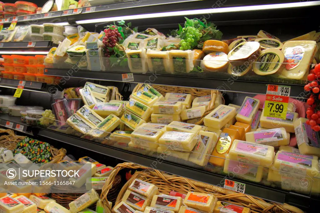 Maine, Portland, Scarborough, Shaw´s, grocery store, supermarket, retail display, for sale, packaging, competing brands, cheese,