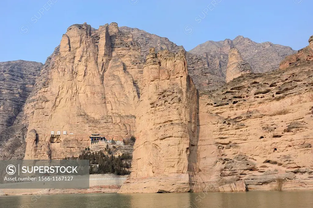 China, Gansu, Linxia surroundings, The Yellow River at Bingling Si