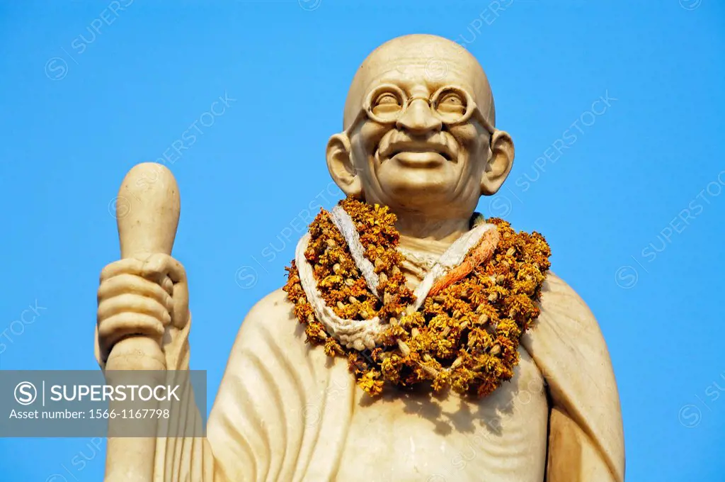 Mahatma Gandhi Statue 1869-1948 , Jaipur, Rajasthan, India.