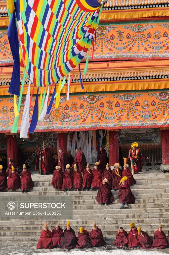 China, Gansu, Amdo, Xiahe, Monastery of Labrang Labuleng Si, Losar New Year festival