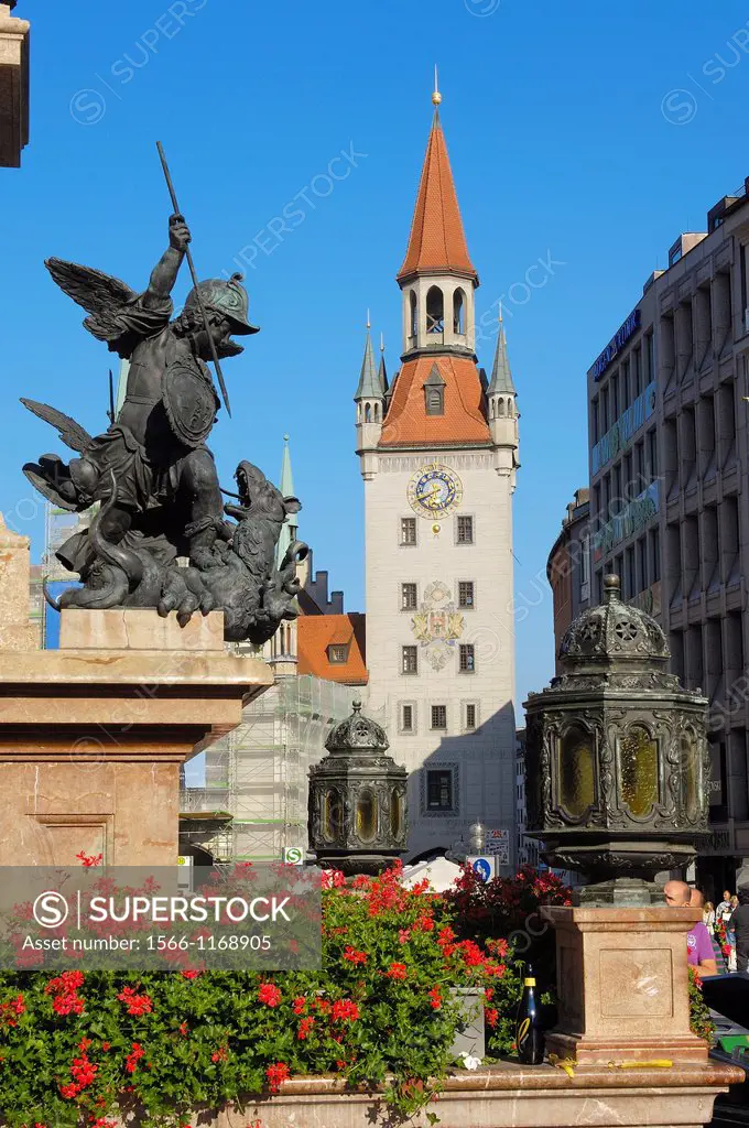 Munich, Alten Rathaus, Old Town Hall , Marienplatz, Bavaria, Germany