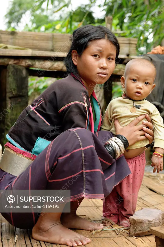 Palaung village  Palaung is a Mon-Khmer ethnic minority found in Shan State of Burma, Yunnan province of China and northern Thailand  Lashio area  Sha...