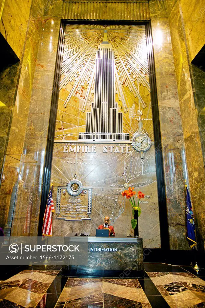 Empire state building, Fifth avenue, Manhattan, New York, USA.
