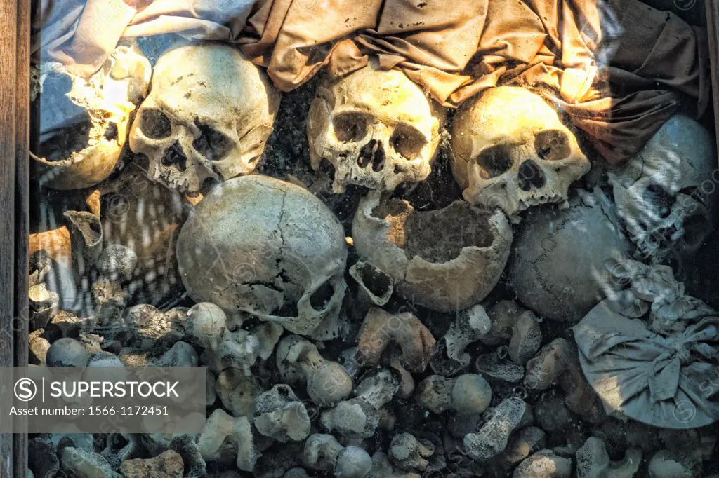 Horrible Civil War Killing Fields Memorial Siem Reap Cambodia