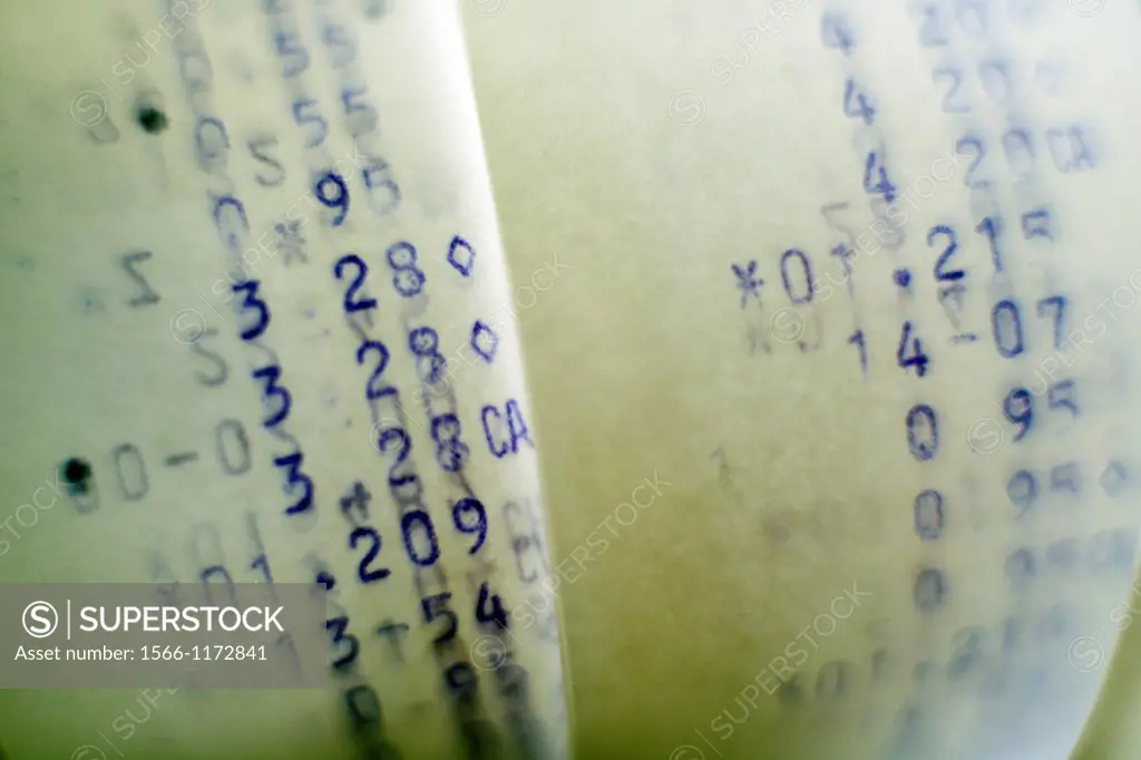 numeros y cantidades en ticket de maquina calculadora, numbers and amounts in calculating machine ticket,