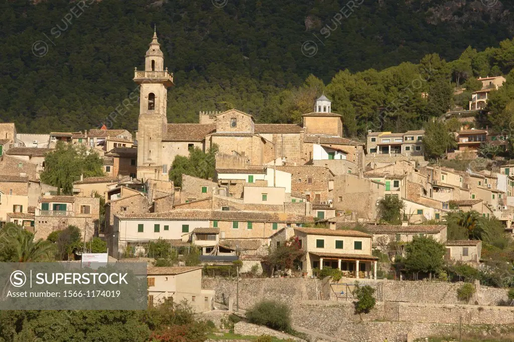 Valldemossa, Church of Sant Bartomeu, Sierra de Tramuntana, Mallorca, Spain Balearic Islands