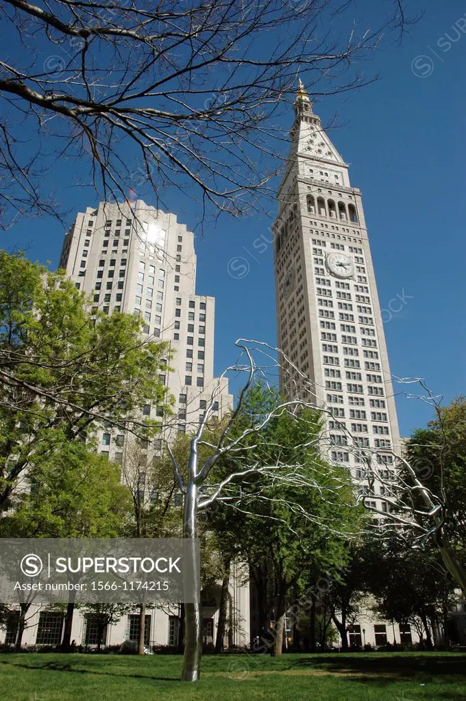 New York City, Madison Square Park, the Metropolitan Life Insurance Tower on the right