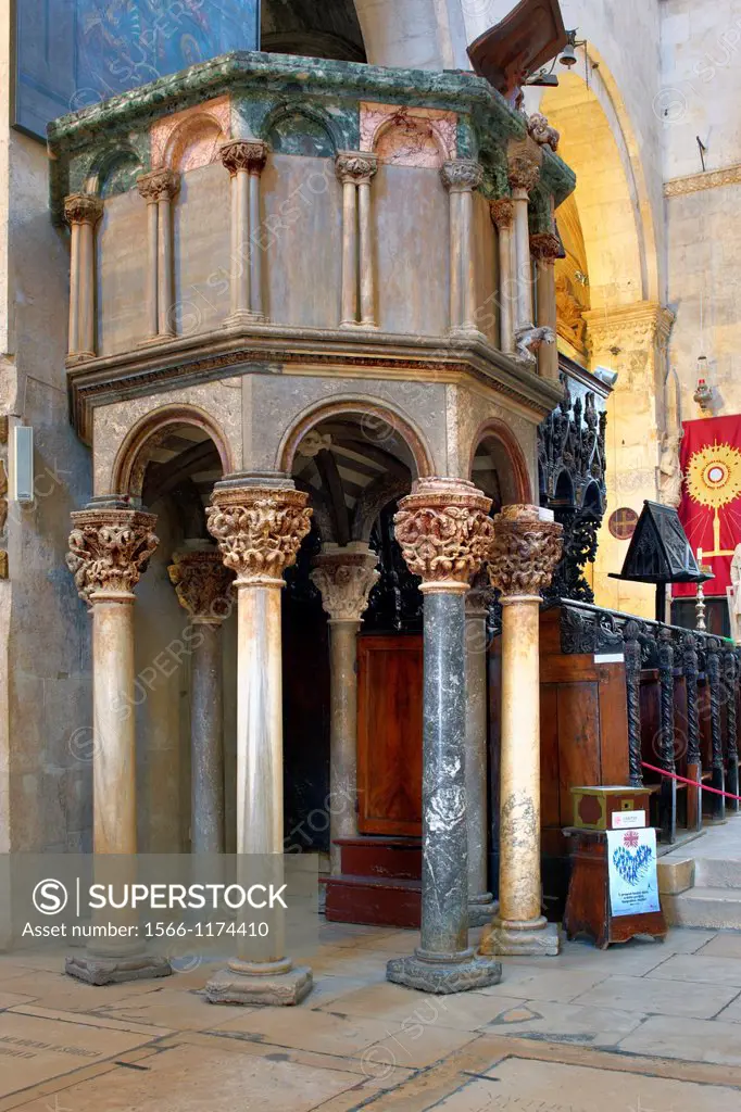 Interior of cathedral of St  Lawrence, Trogir, Dalmatia, Croatia