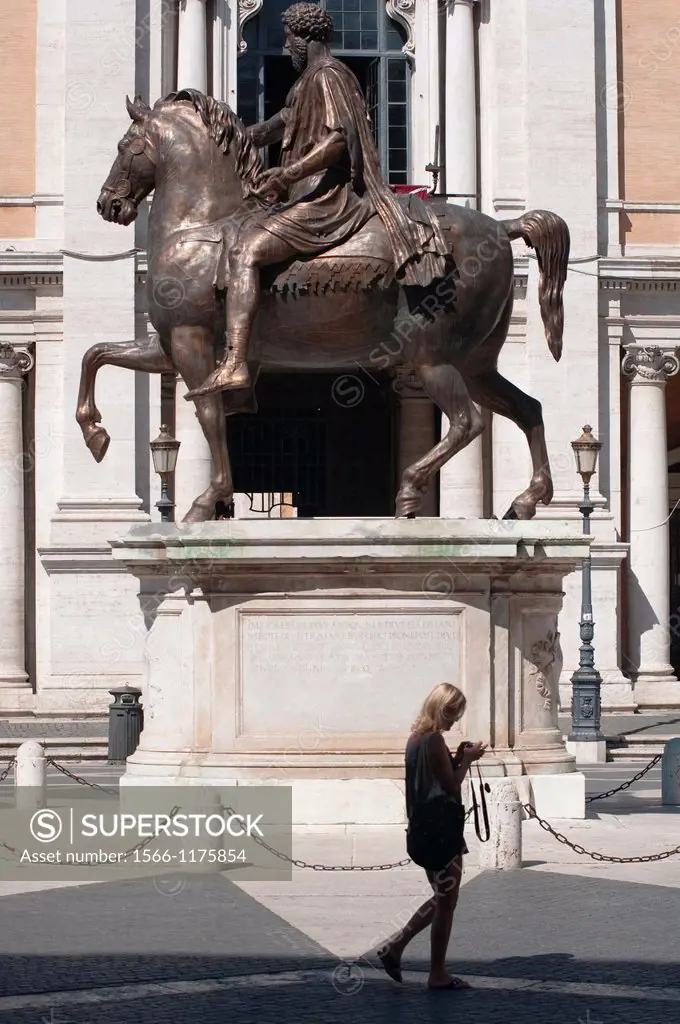 Italy, Lazio, Rome, Capitoline Hill, Piazza del Campidoglio, Equestrian Statue of Marcus Aurelius