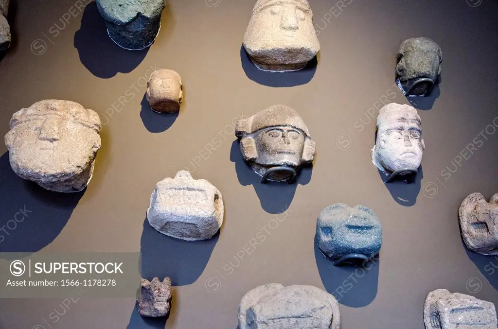 Chavin nailed head  Chavín culture 900 BC-200 BC  Perú