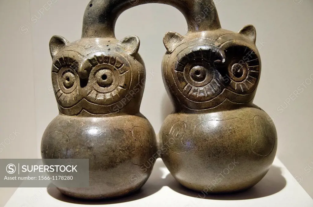 Ceramic vessel  Chavín culture 900 BC-200 BC  Perú