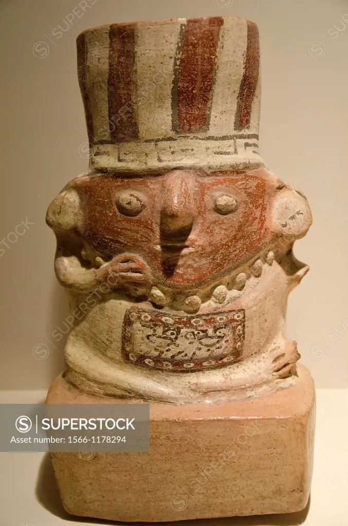 Ceramic vessel  Wari culture 500AC-1000AC  Perú