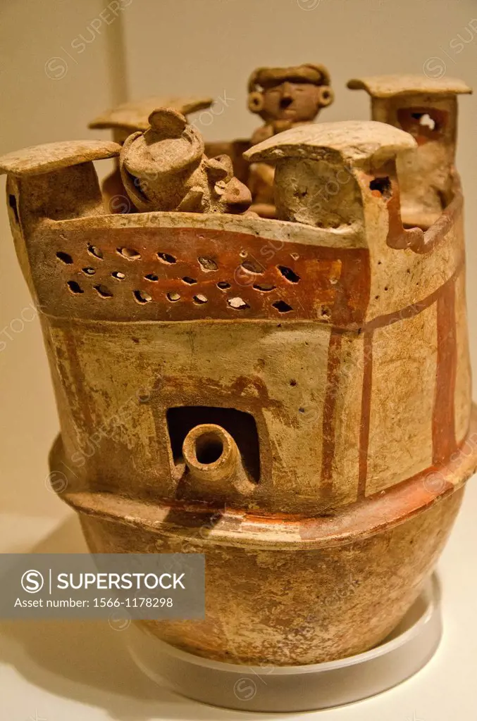 Ceramic vessel  Wari culture 500AC-1000AC  Perú
