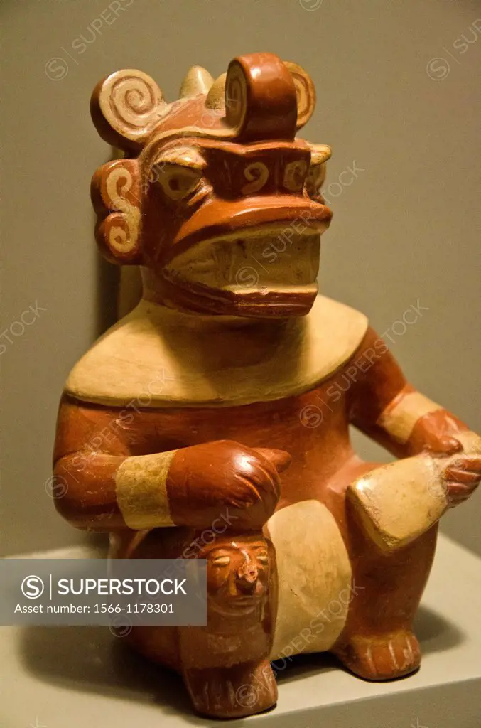 Ceramic vessel, Slaughterer God  Moche culture 100 AC-800 AC  Perú