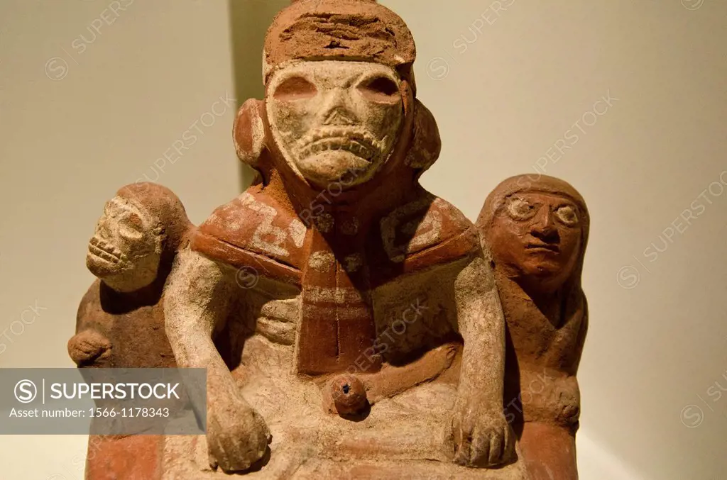 Ceramic vessel, erotic art  Moche culture 100 AC-800 AC  Perú
