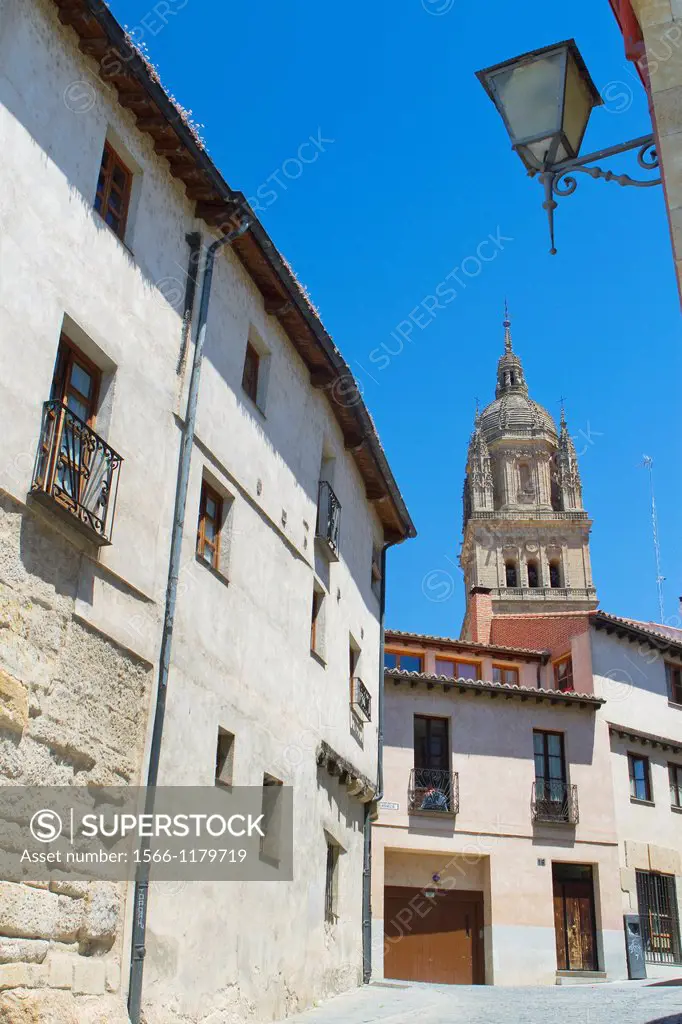 View of the New Cathedral of Salamanca from a street in the old town  Salamanca  Castilla y Leon  Spain
