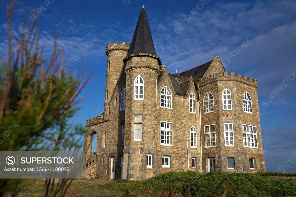 Turpault castle, wild coast of Quiberon, Morbihan, Brittany, France  / chateau de turpault  coÌ,te sauvage de quiberon, morbihan, bretagne, france