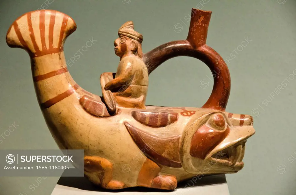 Ceramic vessel  Moche culture 100 AC-800 AC  Perú