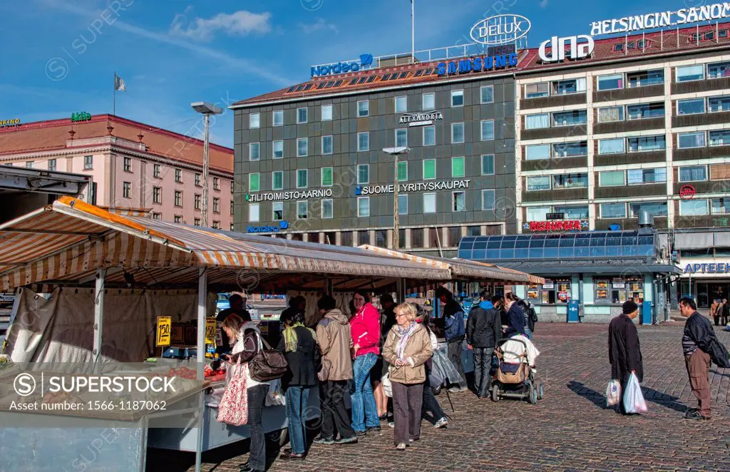Turku Finland center city Main Town Square Kauppatori sunshine vendors