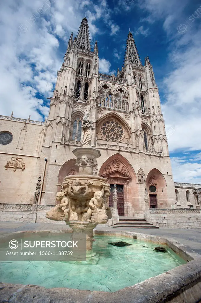 Fountain and Burgos Cathedral