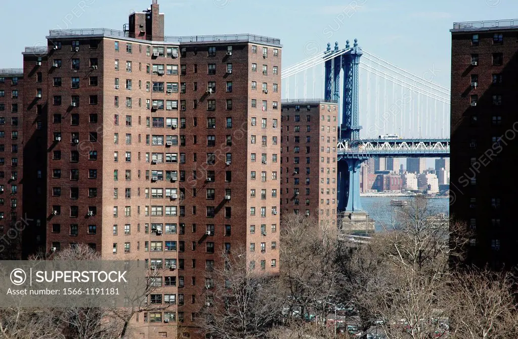 New York City, the Mahattan Bridge, seen from the Brooklyn Bridge, Downtown Manhattan