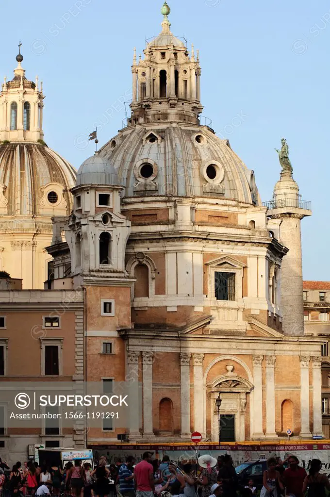 Italy, Lazio, Rome, Church of Santa Maria di Loreto and Trajan´s Column view from Piazza Venezia Square