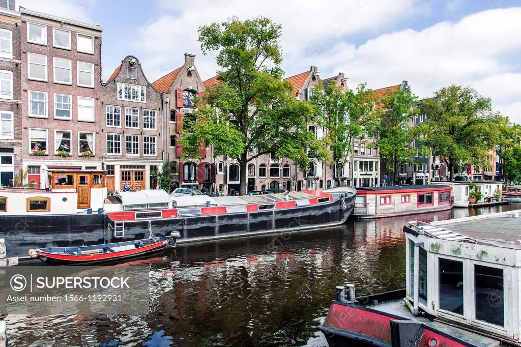 Brouwersgracht canal in Jordaan district in Amsterdam, Netherlands