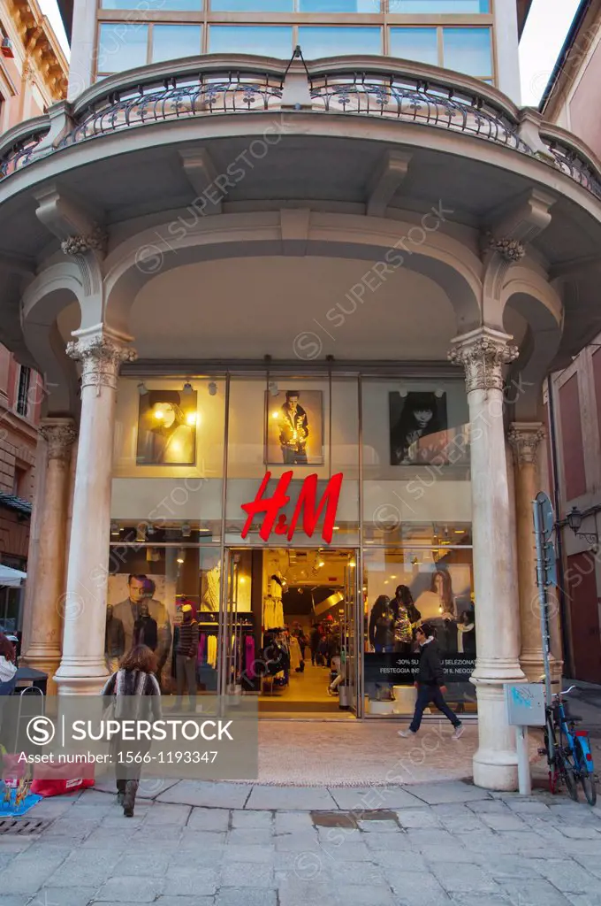 H&M fashion clothing chain shop along Via dell´Indipendenza street central Bologna city Emilia-Romagna region northern Italy Europe