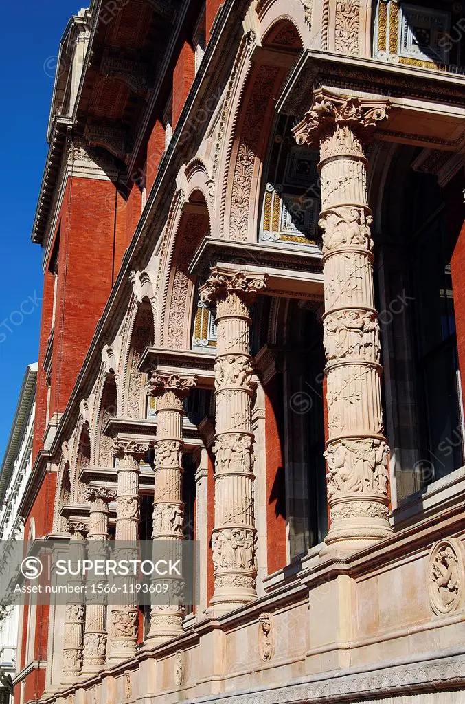 Intricately carved stonework on the pillars of a nineteenth century collonade in Exhibition Road, the heart of London´s museum district, on a fine day...