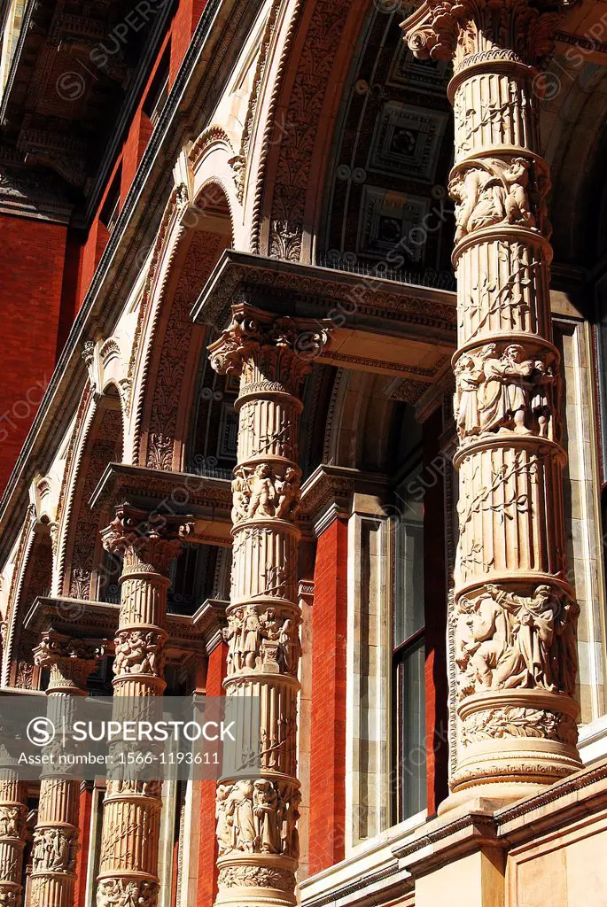 Intricately carved stonework on the pillars of a nineteenth century collonade in Exhibition Road, the heart of London´s museum district, on a fine day...