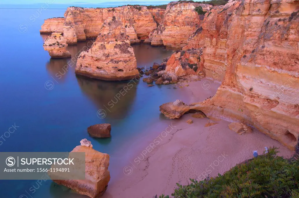 Praia da Marinha, Lagoa, Marinha Beach, Algarve, Portugal, Europe.
