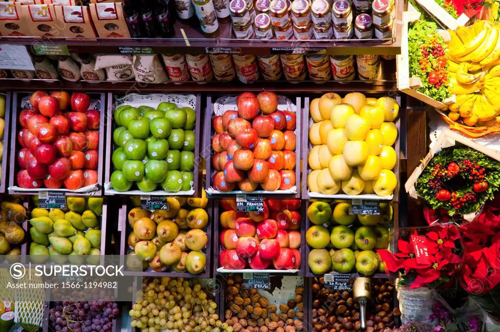 Assorted fruits. San Anton market, Madrid, Spain.