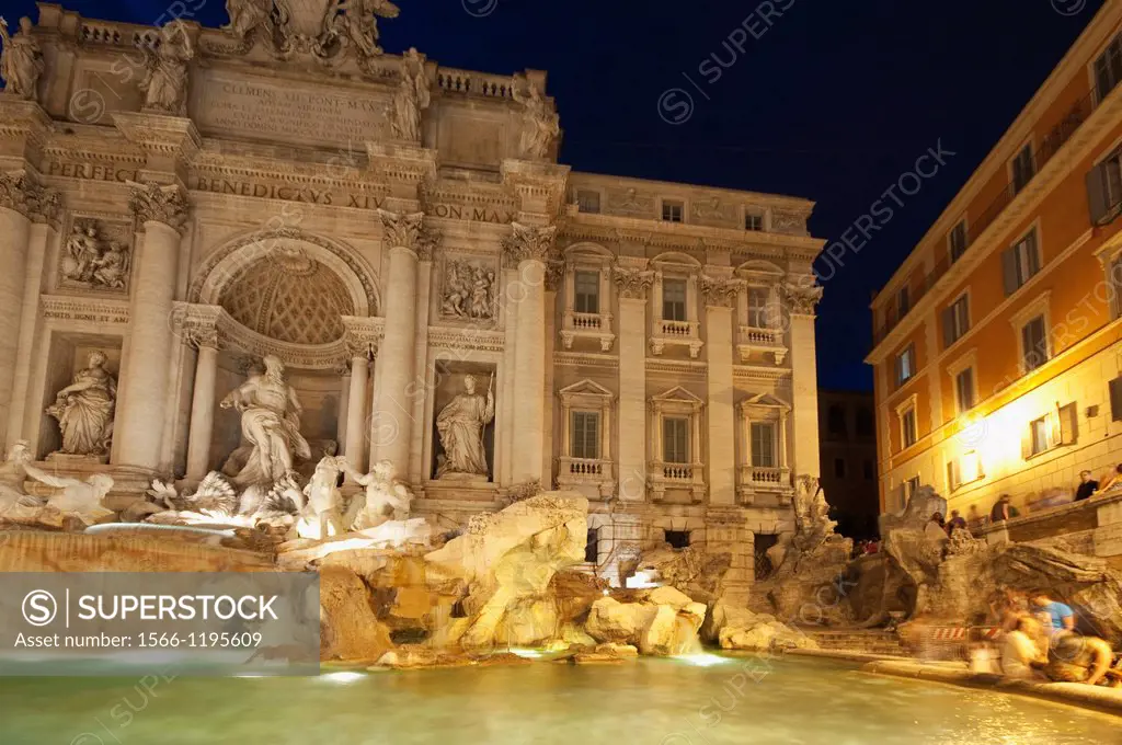 Italy, Lazio, Rome, Trevi Fountain at Night