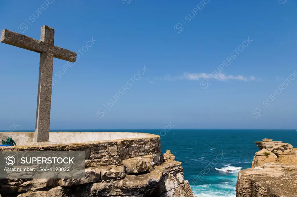 Cruz dos Remedios, Remedios Cross, Nort West Coast, Peniche, Leiria District, Pinhal Litoral, Portugal.