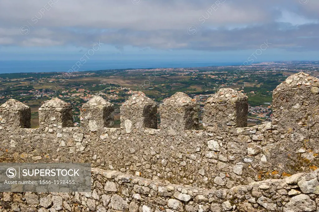 The wall of the Moorish Castle, Castle of the Moors, Castelo dos Mouros, Sintra Cascais Natural Park, Grande Lisboa, Lisbon Region, Portugal.
