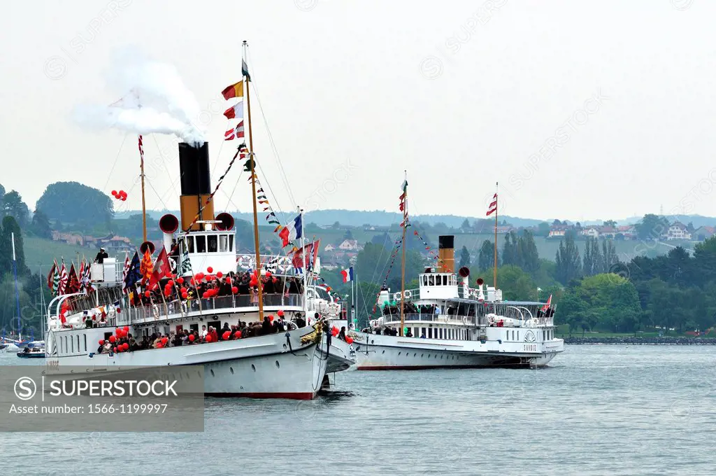 Steamboat Parade, Morges, Lake Geneva, Switzerland, balloons, people, celebration