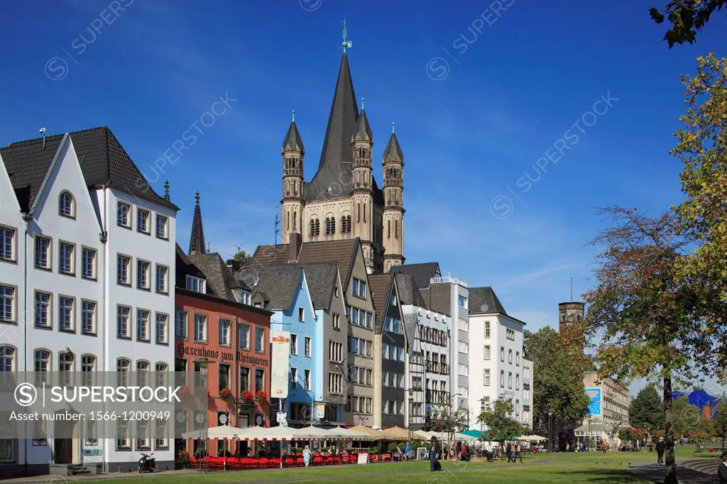 Germany, Cologne, Rhine, Rhineland, North Rhine-Westphalia, NRW, old city, Martin quarter, row of houses, residential buildings, Rhine bank, Romanesqu...