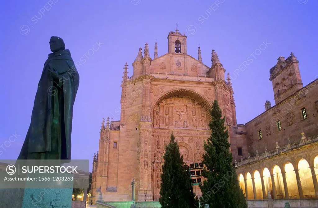 Monument to Francisco de Vitoria and San Esteban Church,Salamanca,Spain