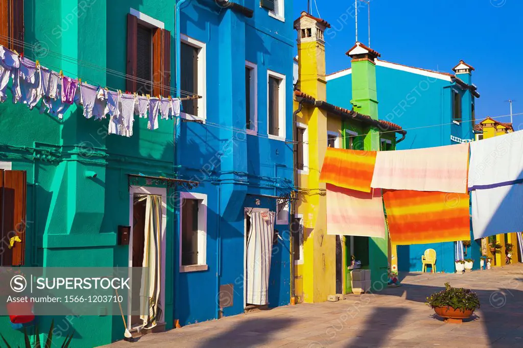 Italy, Venice, Burano, village and household linen