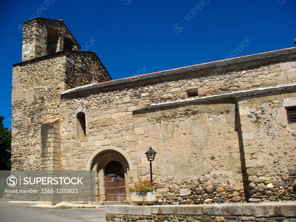 Romanesque church of Estavar, French Cerdagne, Languedoc-Roussillon, Eastern Pyrenees, France.