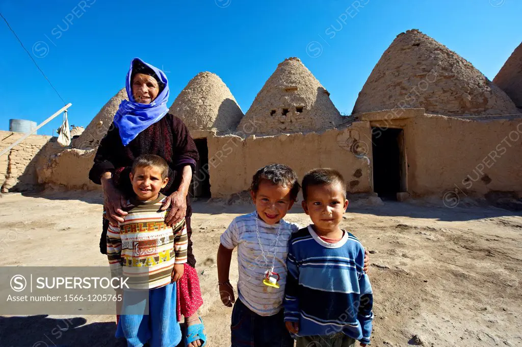 Pictures of the beehive adobe buildings of Harran, south west Anatolia, Turkey  Harran was a major ancient city in Upper Mesopotamia whose site is nea...