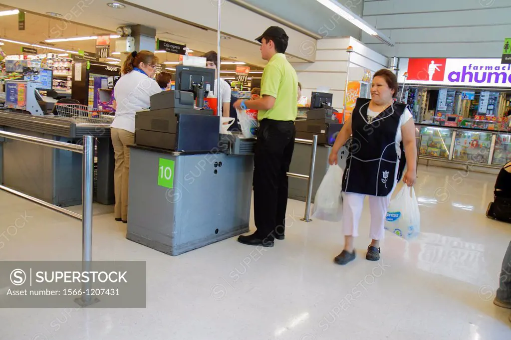 Chile, Santiago, Providencia, Avenida Rancagua, Express Lider, grocery store, supermarket, chain, food, business, shopping, checkout aisle, cashier, H...