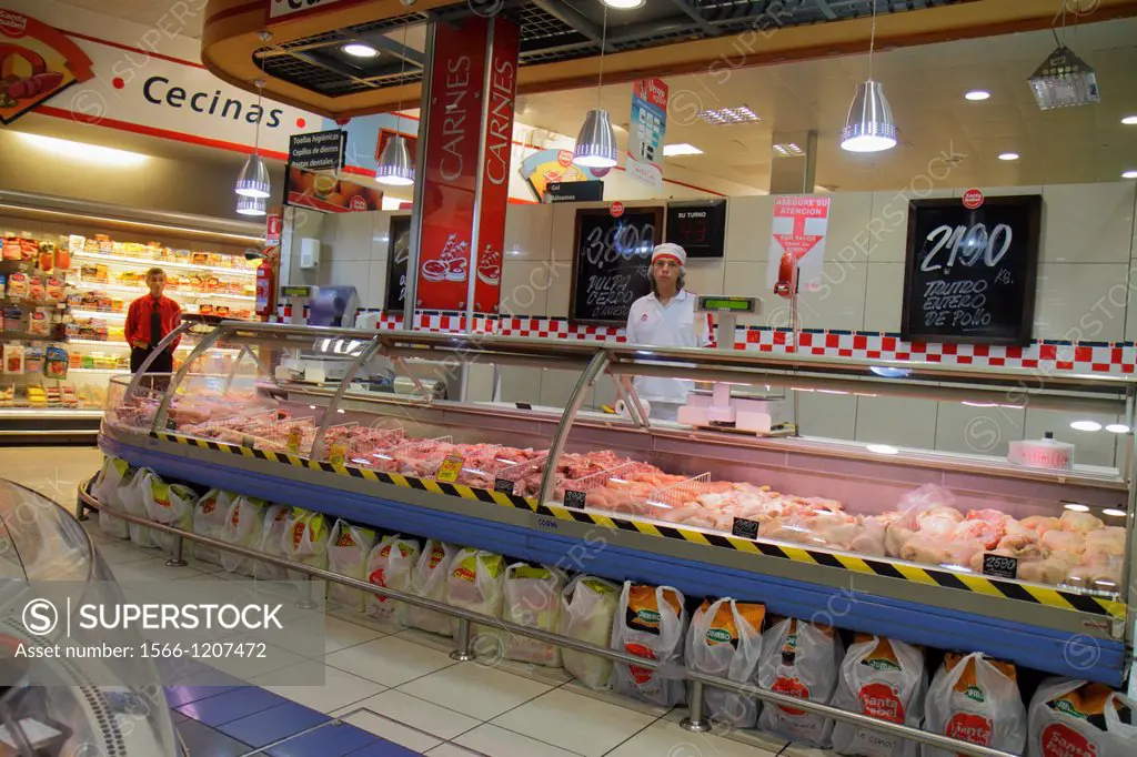 Chile, Santiago, Avenida Apoquindo, Santa Isabel, grocery store, supermarket, chain, food, business, shopping, meats, counter, refrigerated case, Hisp...