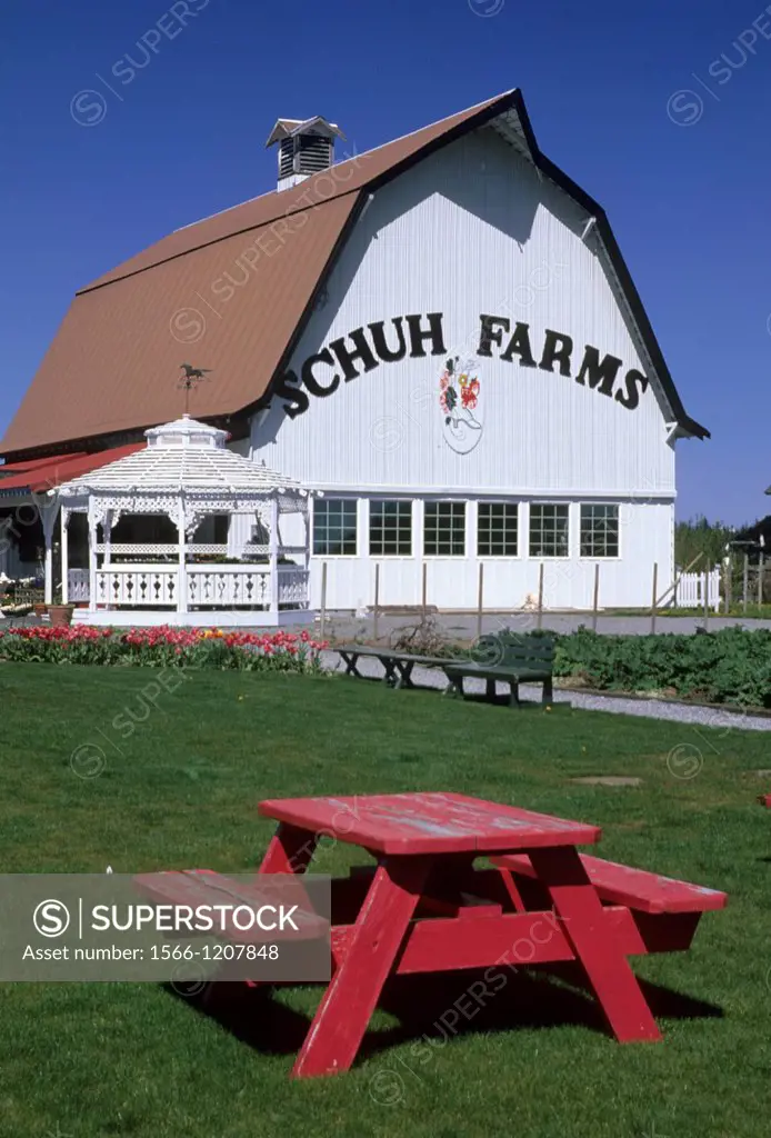 Schuh Farm barn, Skagit County, Washington