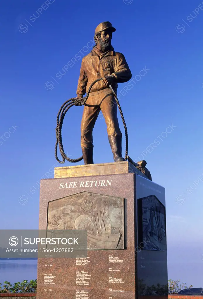Safe Return, Fishermen Memorial, Zuanich Point Park, Bellingham, Washington