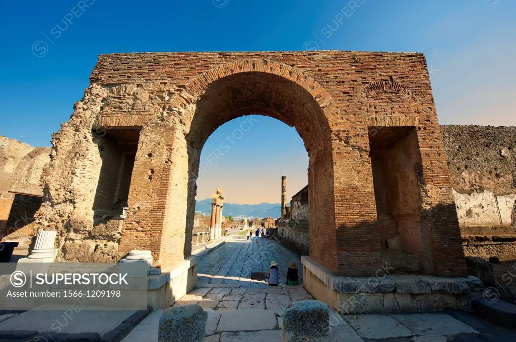 The Arch of Tiberius at the entrance to the Forum of Pompeii